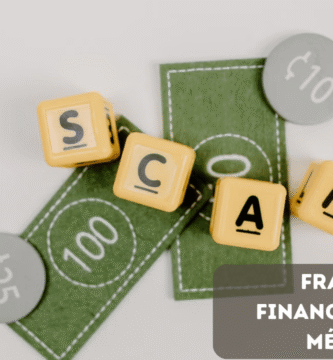 Dados amarillos que forman la palabra Scam sobre billetes, ilustrando una estafa o fraude financiero de inversión