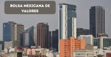 Rascacielos del distrito financiero de la Ciudad de México, sede del ecosistema de la Bolsa Mexicana de Valores